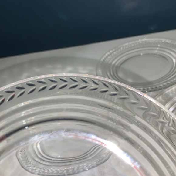 Set of 4 Clear Glass 1970s Vintage Small Plates for Appetizers Bread & Butter - Picture 12 of 17